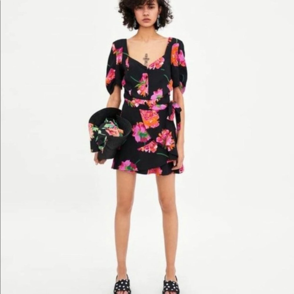 Zara TRF Black Floral Wrap Mini Skirt